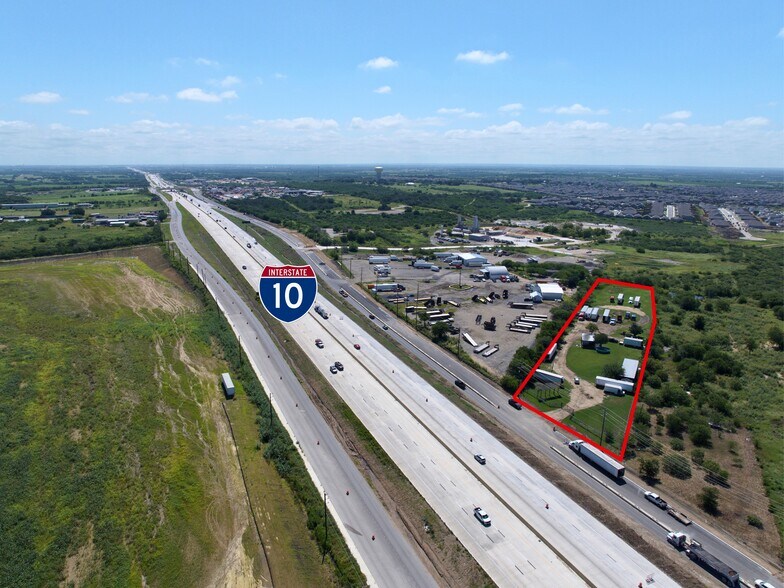 12502 Interstate 10 E, Converse, TX for sale - Primary Photo - Image 1 of 10