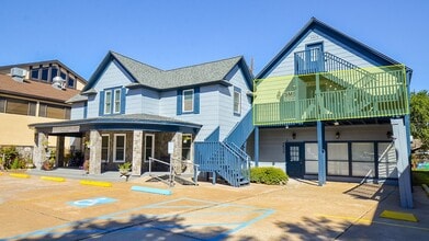 5608 5th St, Katy, TX for lease Interior Photo- Image 2 of 2