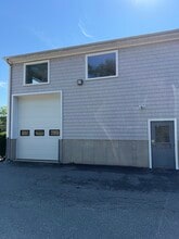 152 Cranberry Hwy, Bourne, MA à louer Photo intérieure- Image 1 de 9
