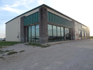 Plus de détails pour 106 S Sunset Dr, Butler, MO - Commerce de détail à vendre