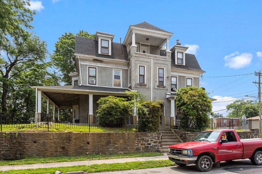 400 E Vernon Rd, Philadelphia, PA for sale - Building Photo - Image 2 of 73