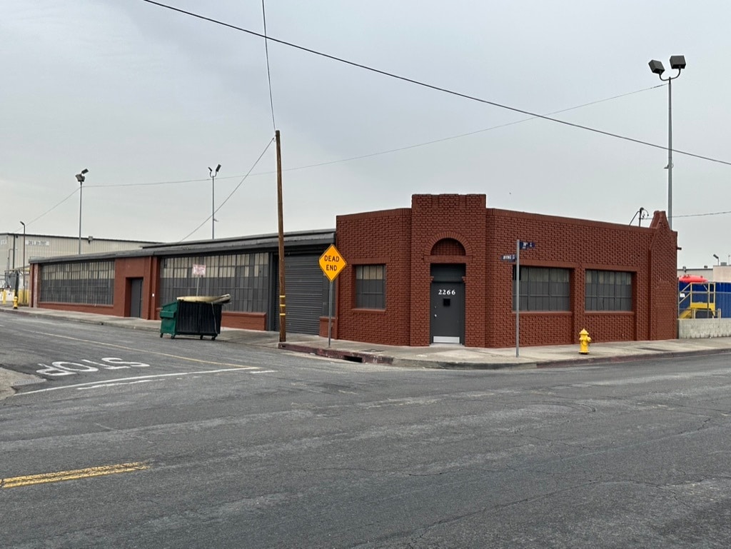 2266 E 38th St, Vernon, CA for lease Primary Photo- Image 1 of 14