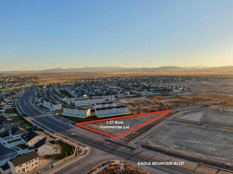 676 Desert Willow dr, Eagle Mountain, UT for sale - Primary Photo - Image 1 of 26