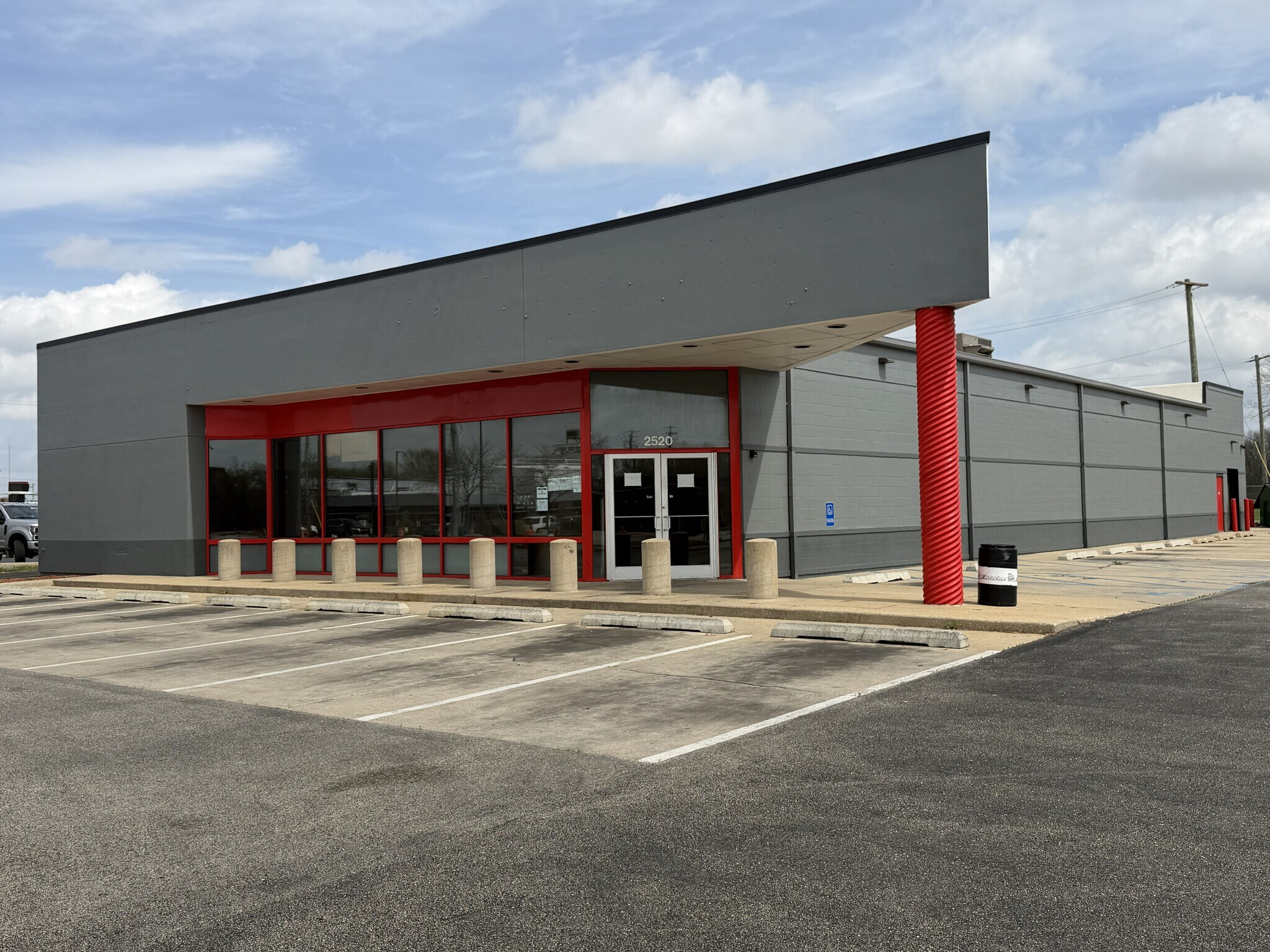 2520 11th St, Rockford, IL for sale Building Photo- Image 1 of 6