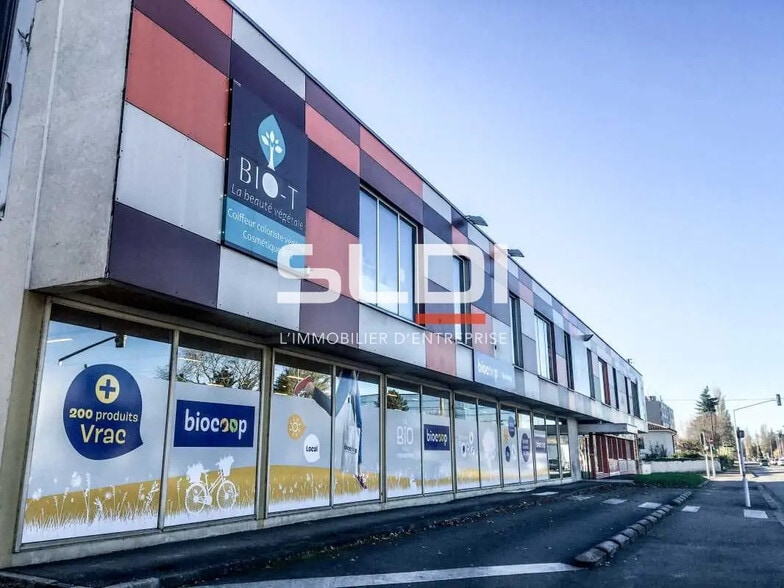 Office in Bourg-en-Bresse for lease - Building Photo - Image 1 of 8