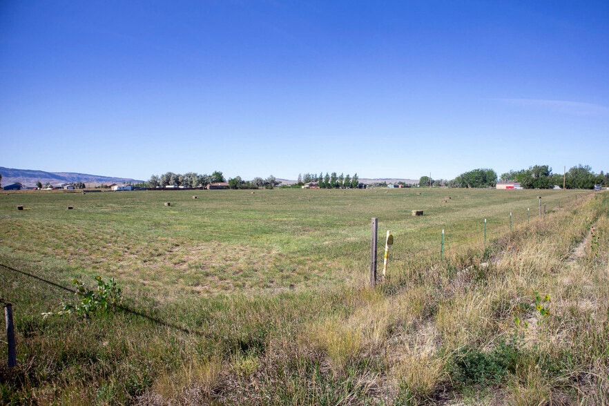 6471 Zero Rd, Casper, WY for sale - Primary Photo - Image 1 of 7