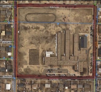 Plus de détails pour 300 Oak Ave, Dumas, TX - Spécialité à vendre