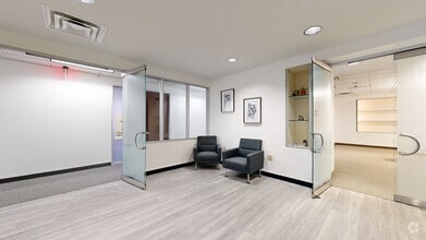 400 S Zang Blvd, Dallas, TX à louer Numérisation 3D de Matterport- Image 1 de 1
