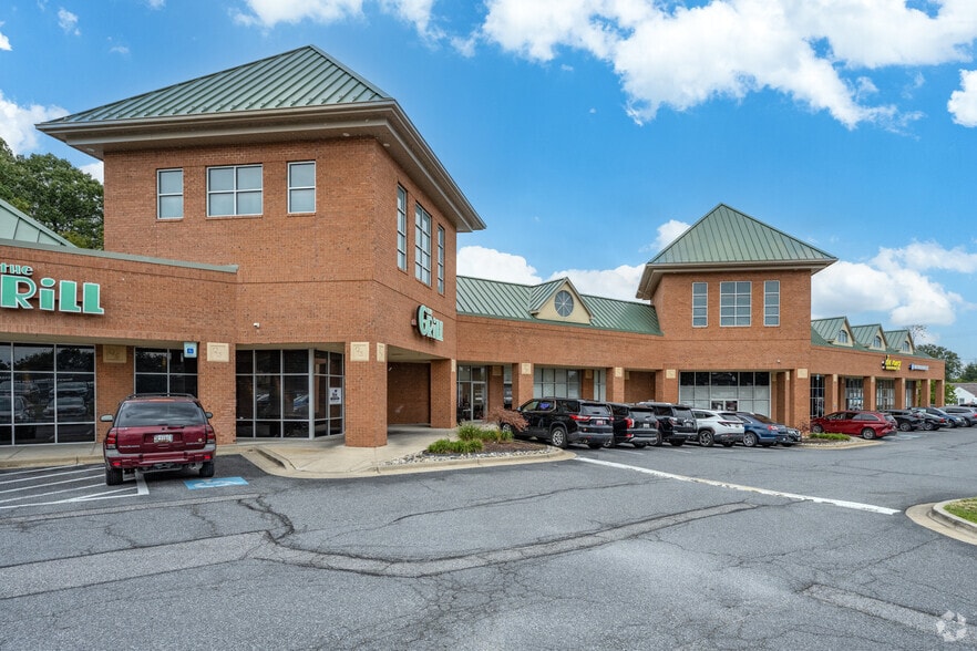 7704 Quarterfield Rd, Glen Burnie, MD for sale - Building Photo - Image 2 of 4