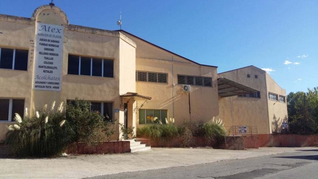 Industrial in Ontinyent, Valencia for lease Building Photo- Image 1 of 2