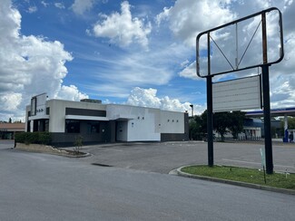 Plus de détails pour 9406 US Highway 19, Port Richey, FL - Vente au détail à louer