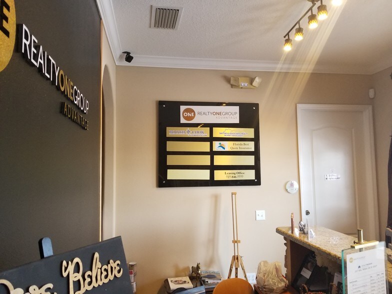 24812-24814 State Road 54, Lutz, FL à louer - Photo du bâtiment - Image 2 de 4