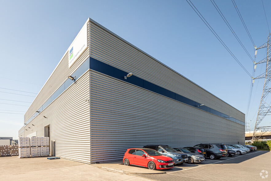 Chequers Ln, Dagenham for lease - Building Photo - Image 3 of 4