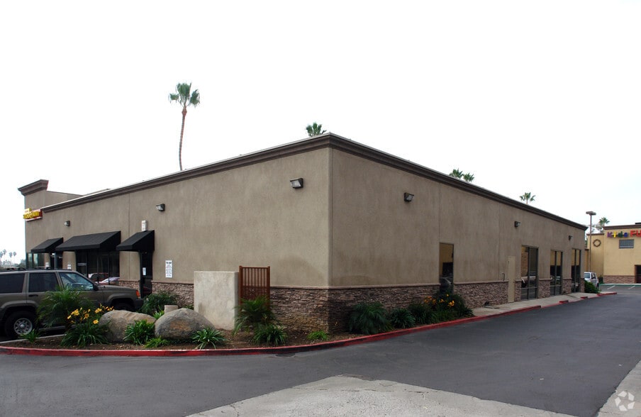 8288-8290 Miramar Rd, San Diego, CA for lease - Building Photo - Image 2 of 3