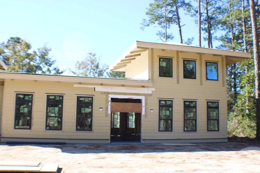 603 W 5th North St, Summerville, SC à louer - Photo du bâtiment - Image 3 de 14