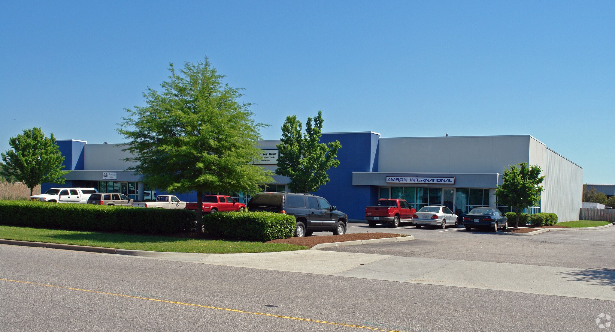 568 Central Dr, Virginia Beach, VA for lease Primary Photo- Image 1 of 5