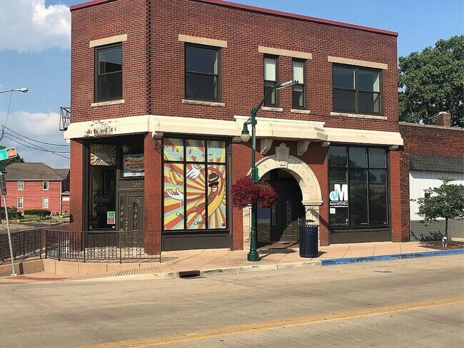 More details for 700 S Main St, Elkhart, IN - Office/Retail for Lease