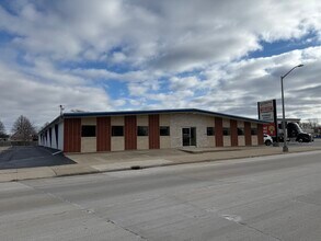 223 N Seymour St, Fond Du Lac, WI for lease Interior Photo- Image 1 of 27