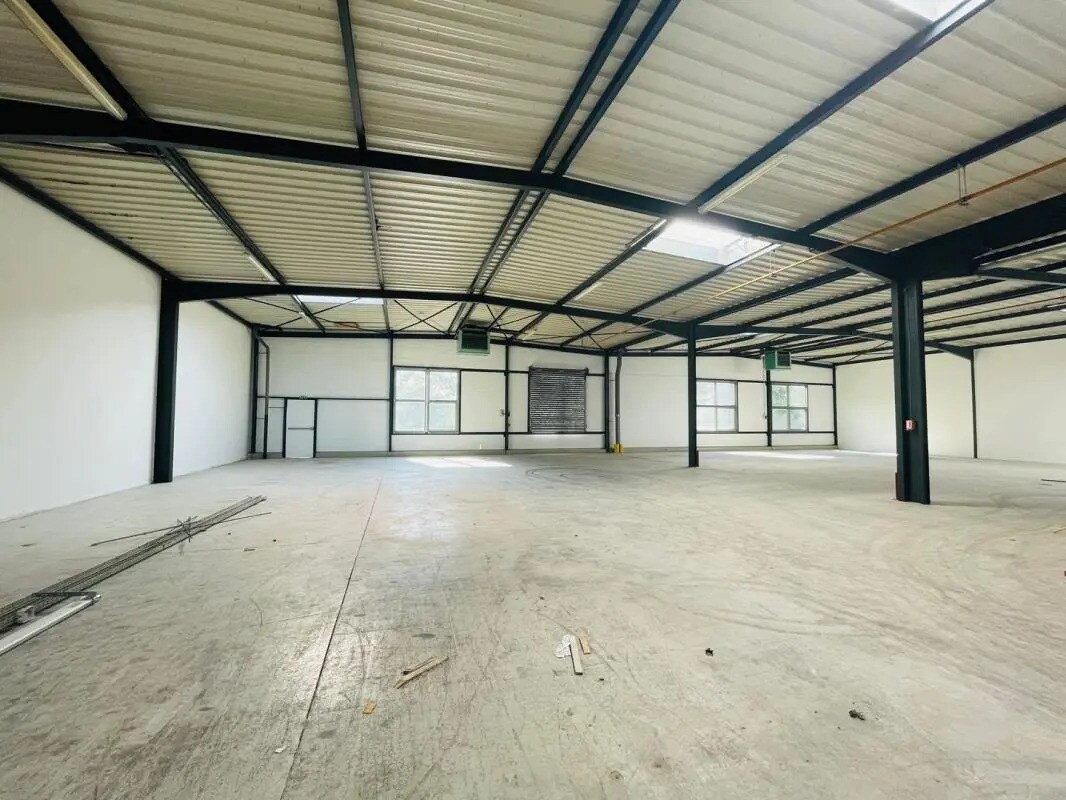Industrial in Ivry-sur-Seine for lease Interior Photo- Image 1 of 6