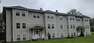 More details for 39 Village Cir, Ithaca, NY - Multifamily for Sale