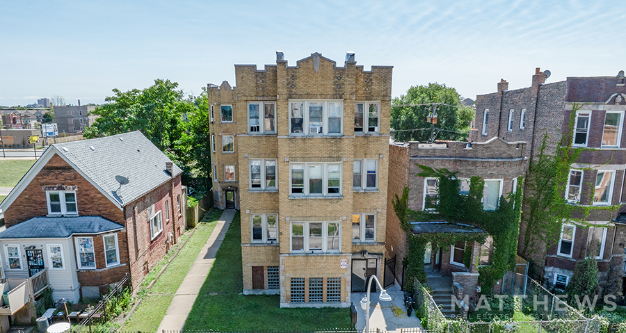 3533 W Grenshaw St, Chicago, IL for sale - Building Photo - Image 1 of 1