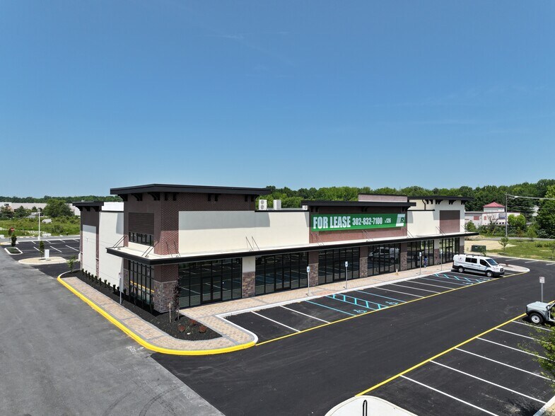 130 Corporate Blvd, Newark, DE à louer - Photo du bâtiment - Image 3 de 9