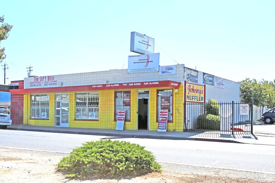4330-4332 E Belmont Ave, Fresno, CA à vendre - Photo du bâtiment - Image 3 de 19