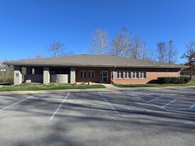 2 Depot St, Greencastle IN - Convenience Store