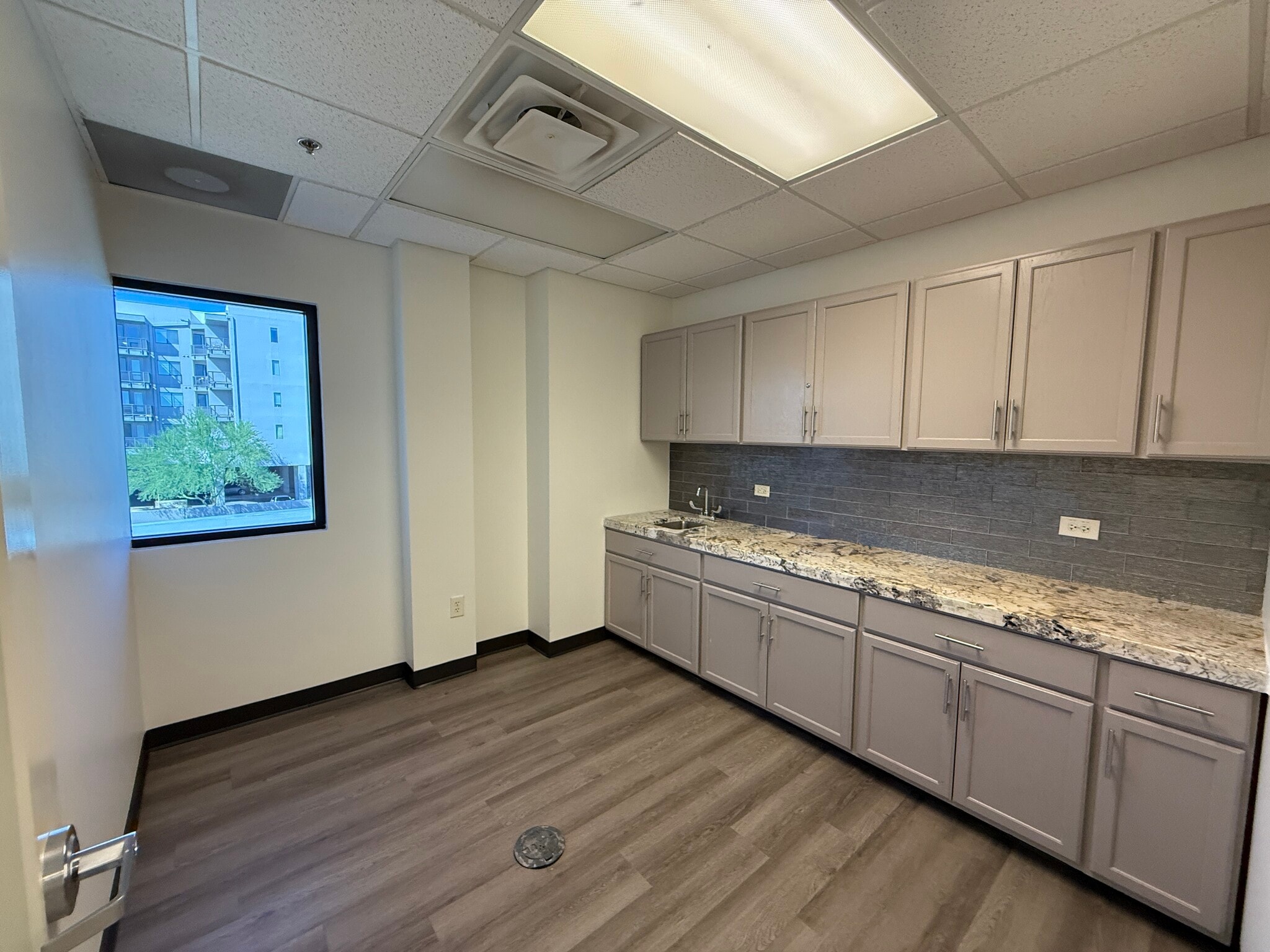 4602 N 16th St, Phoenix, AZ à louer Photo intérieure- Image 1 de 16