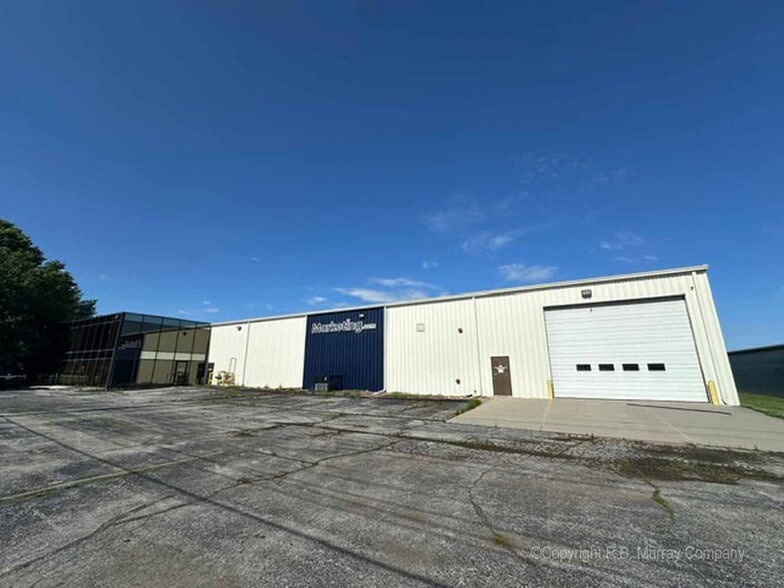 2503 N Neergard Ave, Springfield, MO for lease - Building Photo - Image 2 of 20