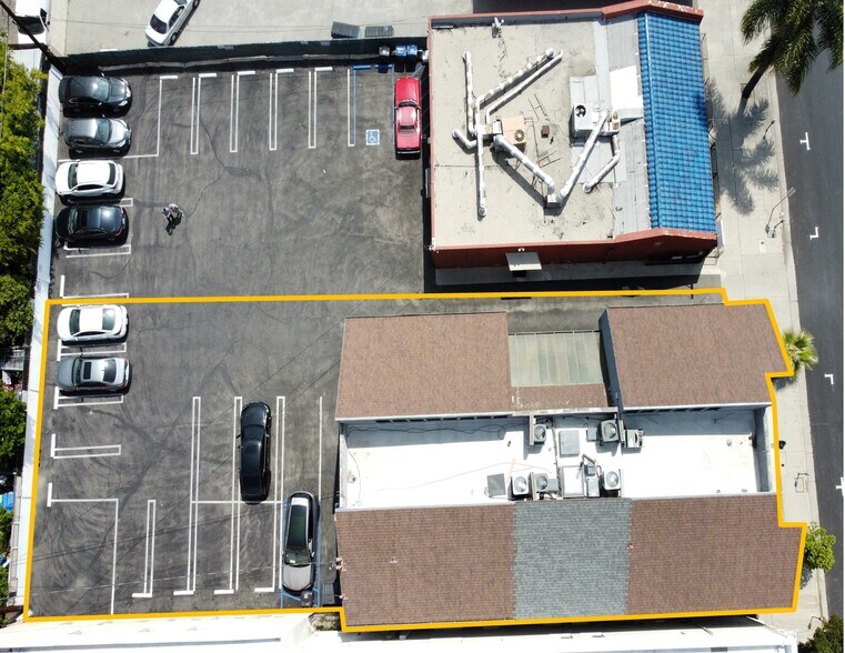 14431 Hamlin St, Van Nuys, CA à louer - Photo du bâtiment - Image 2 de 9