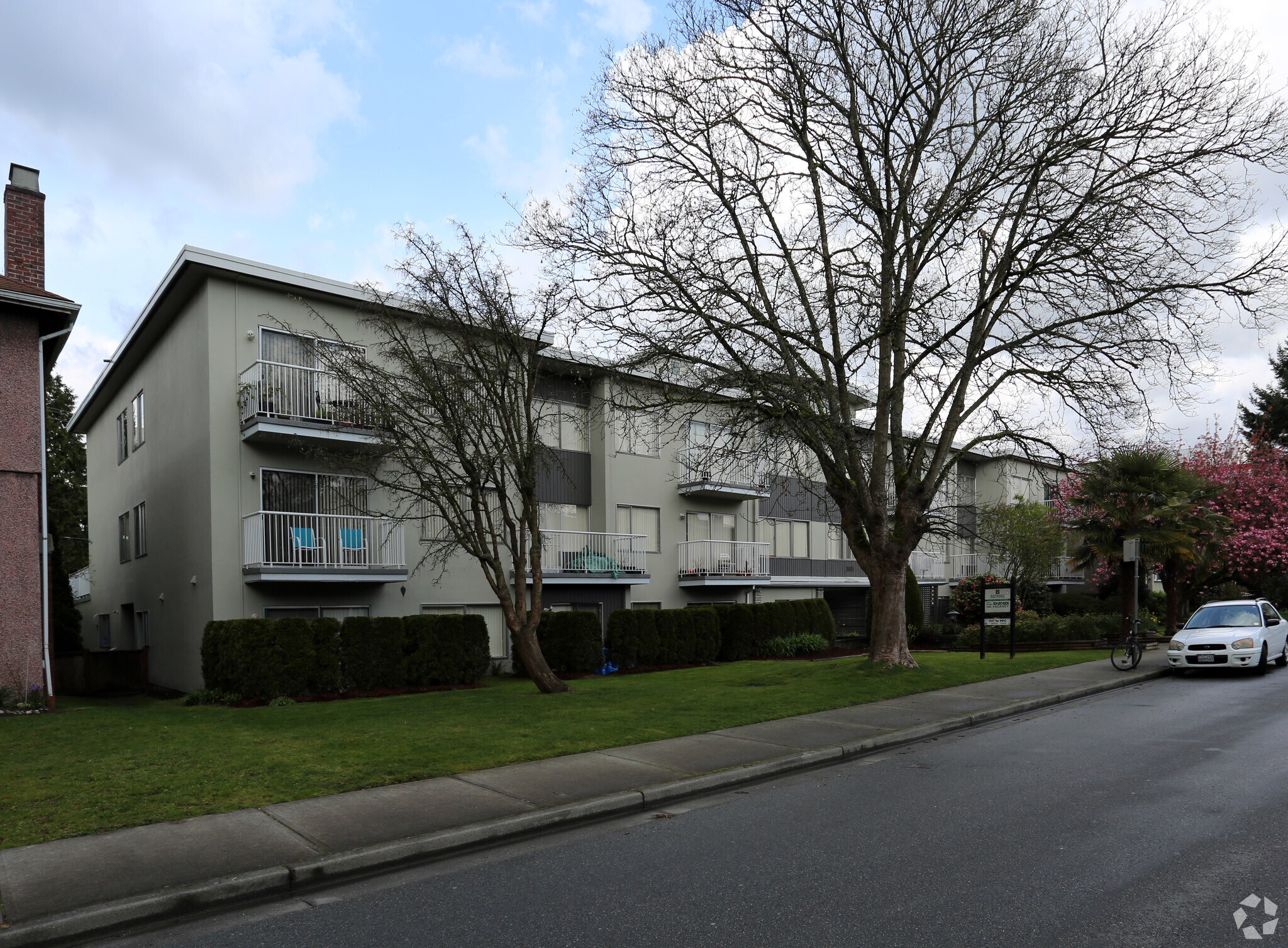 1065 W 11th Ave, Vancouver, BC for sale Primary Photo- Image 1 of 1