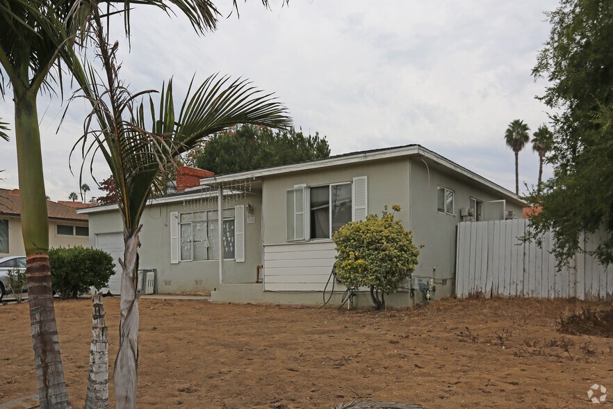710 Civic Center Dr, Vista, CA for sale - Building Photo - Image 2 of 4
