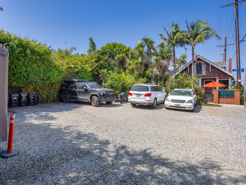 42 19th ave, Venice, CA à vendre - Photo du bâtiment - Image 2 de 18