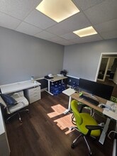 17 W Jefferson St, Rockville, MD à louer Photo intérieure- Image 2 de 4