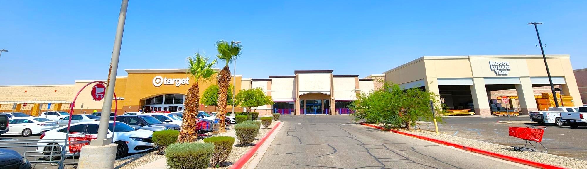 2101 N Imperial Ave, El Centro, CA for lease Building Photo- Image 1 of 8