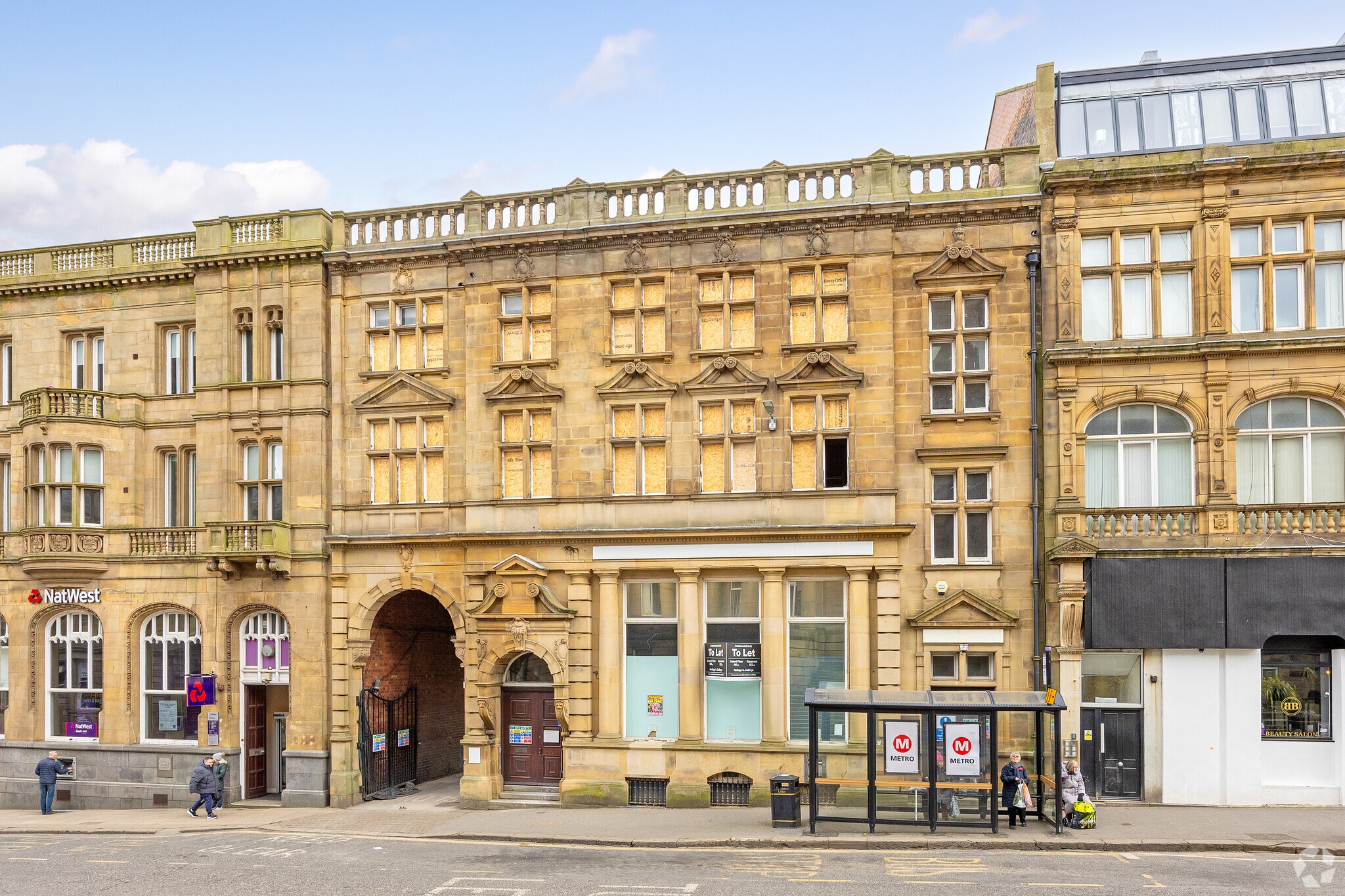 Queen St, Leeds for lease Building Photo- Image 1 of 4