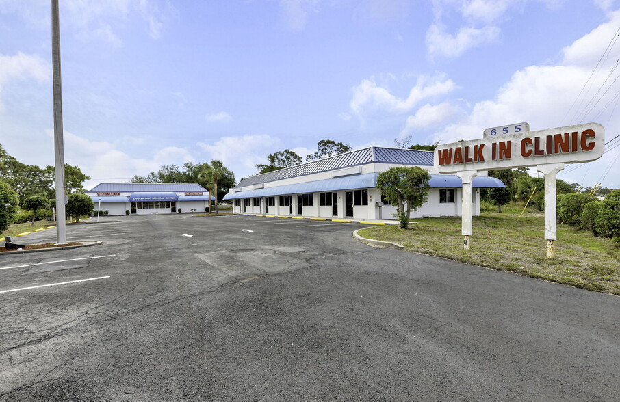 655 N Indiana Ave, Englewood, FL for sale - Building Photo - Image 1 of 118