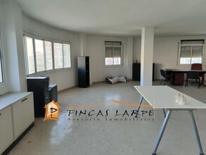 Office in Martorell, Barcelona for lease Interior Photo- Image 2 of 8