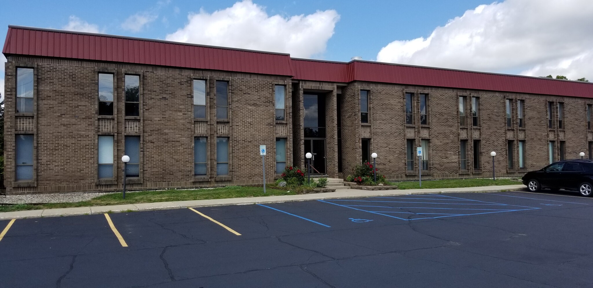 4000 Portage St, Kalamazoo, MI for lease Building Photo- Image 1 of 10