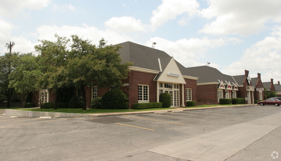 2525 NE Loop 410, San Antonio, TX for lease - Other - Image 2 of 3