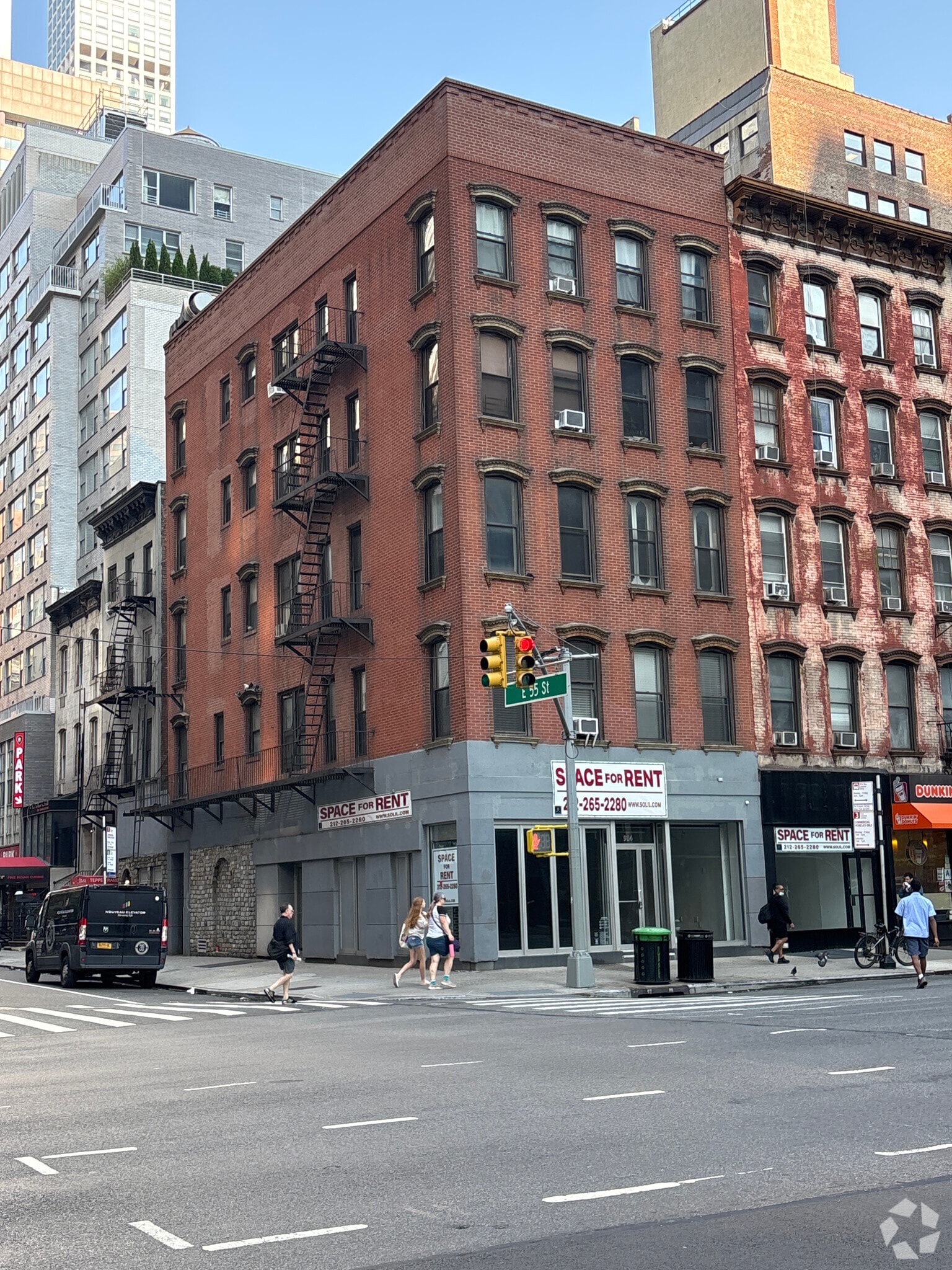 914 3rd Ave, New York, NY for lease Primary Photo- Image 1 of 2