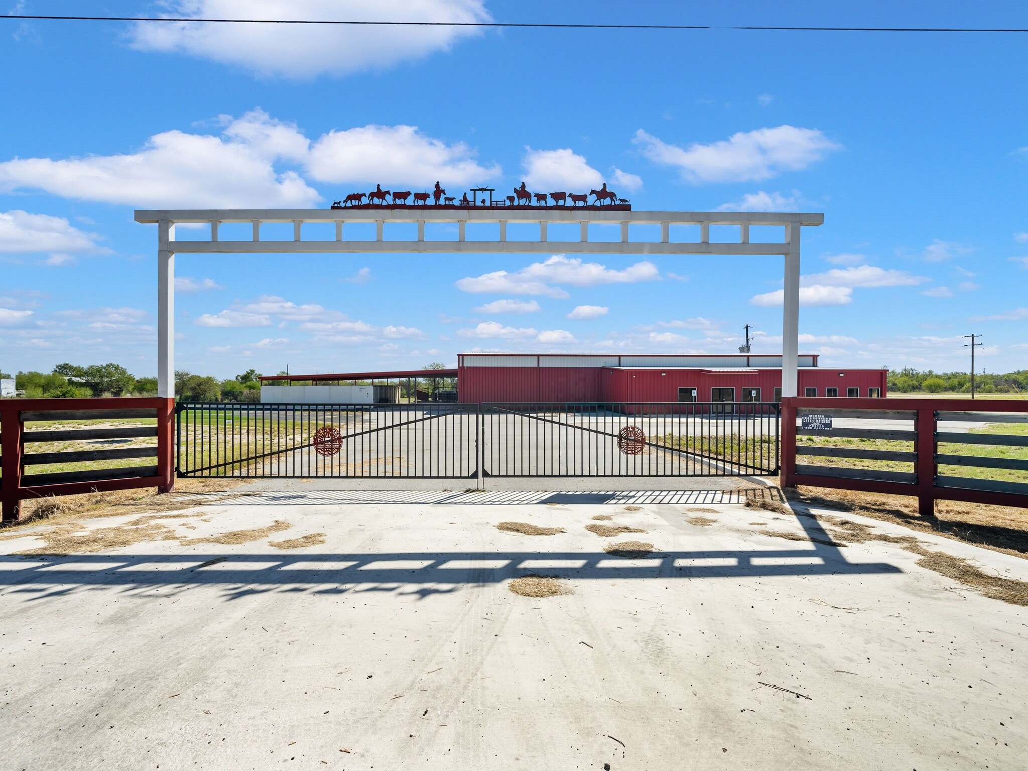 6411 Highway 90 E, Knippa, TX à vendre Photo du bâtiment- Image 1 de 53