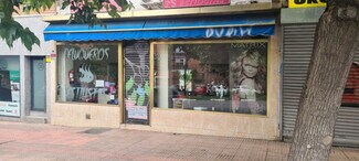 Plus de détails pour Multi-résidentiel à vendre