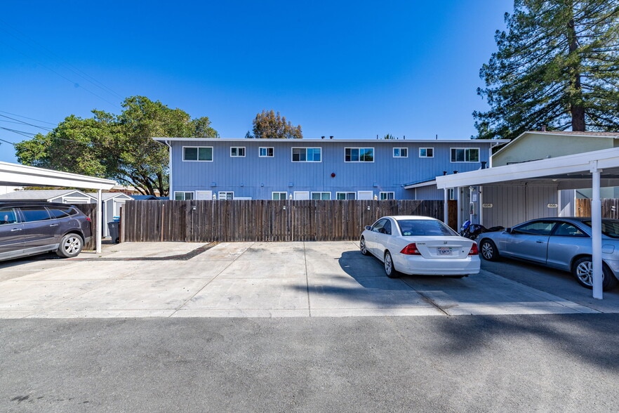600-606 Pacific Ave, Santa Rosa, CA à vendre - Photo du bâtiment - Image 3 de 38