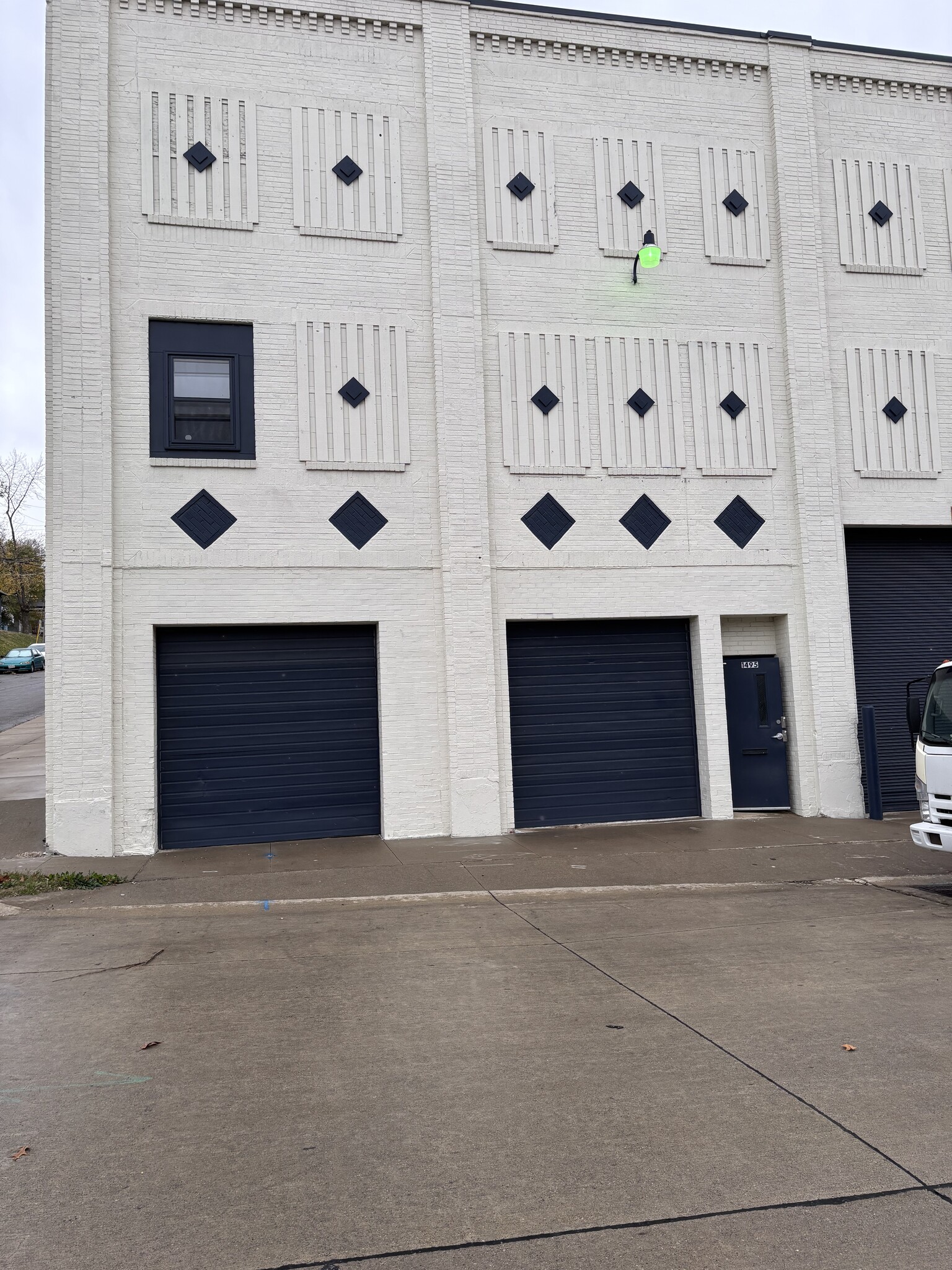 1495 Keosauqua Way, Des Moines, IA à louer Photo du bâtiment- Image 1 de 6