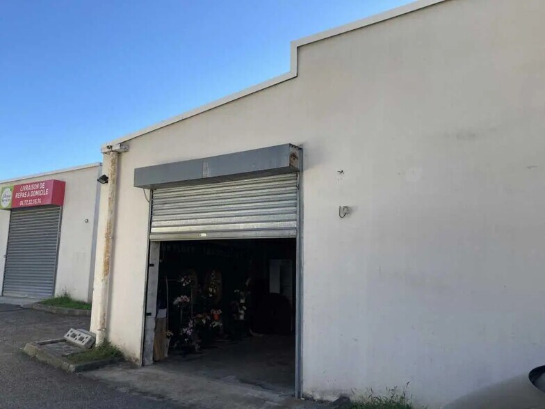 63 Rue De La Garenne, Francheville for lease - Building Photo - Image 3 of 5