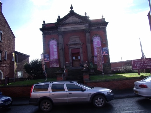 Oswald Rd, Oswestry for sale Primary Photo- Image 1 of 3
