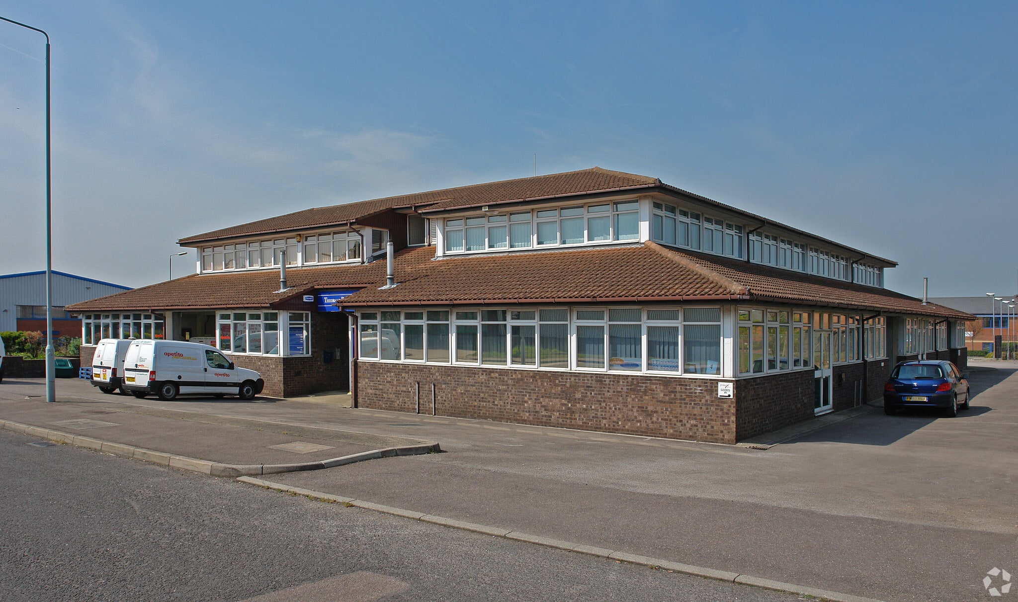Knowl Piece, Hitchin for lease Primary Photo- Image 1 of 9