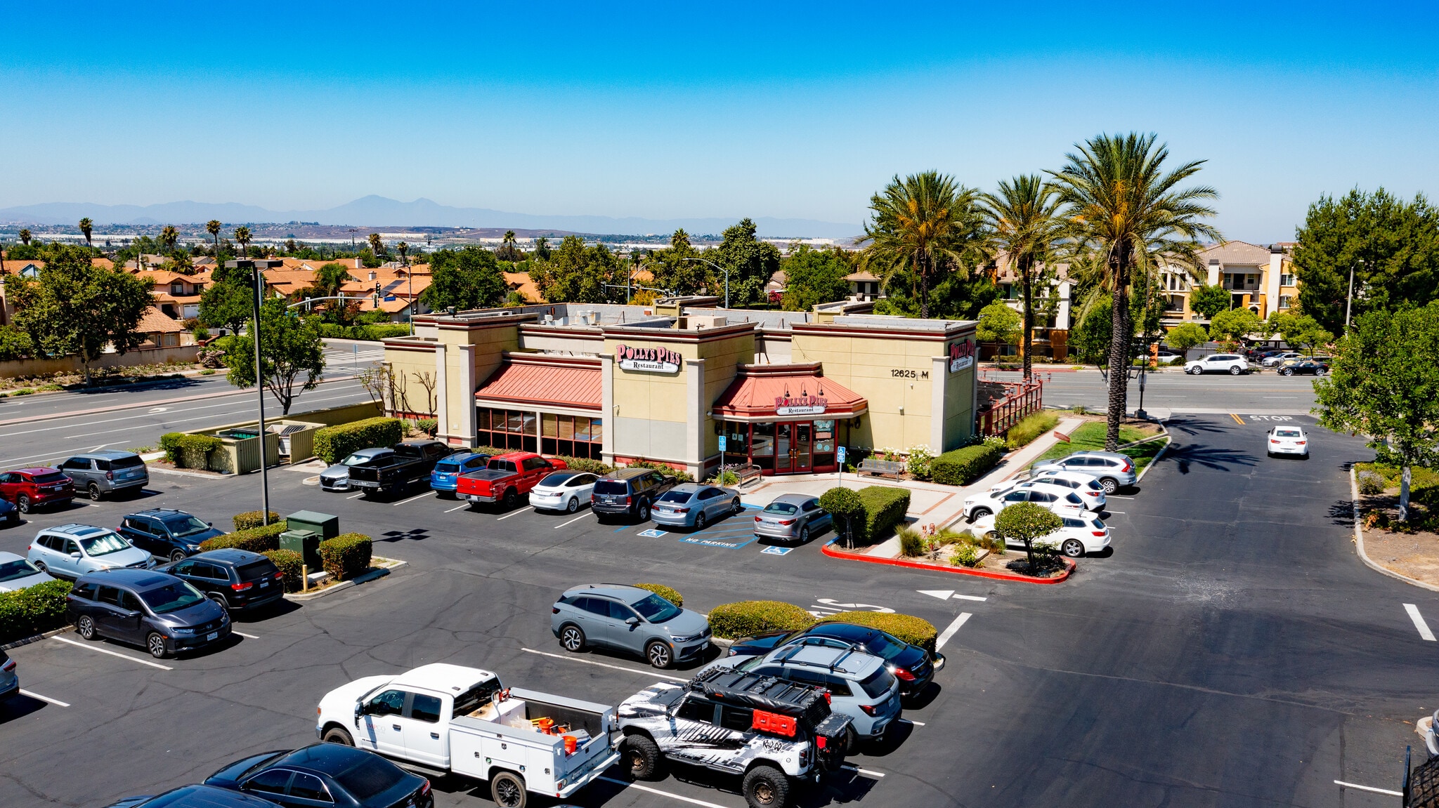 12625 Frederick St, Moreno Valley, CA à vendre Photo du bâtiment- Image 1 de 8